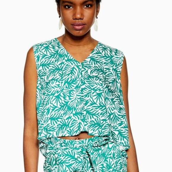 TOPSHOP Green White Palm Wrap Top Crop Tie Size 8 NWOT Tropical Vacation - Picture 1 of 7